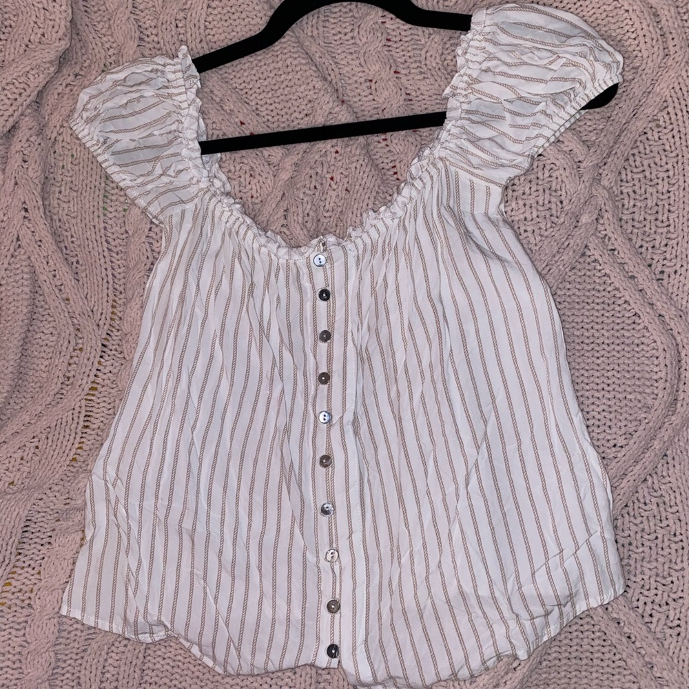 PUFFY SLEEVE/ OFF THE SHOULDER BLOUSE